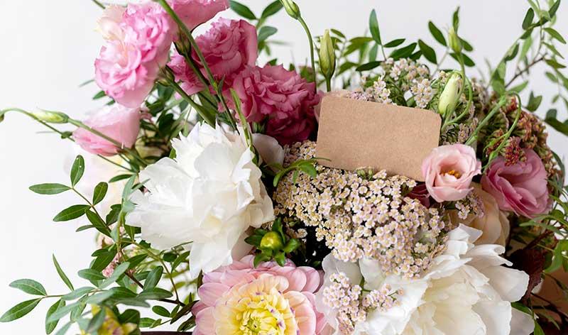 Services available on request that make all the difference Vincci Selección Unuk 5* GL Seville Services available on request that make all the difference Vincci Selección Unuk 5* GL Seville